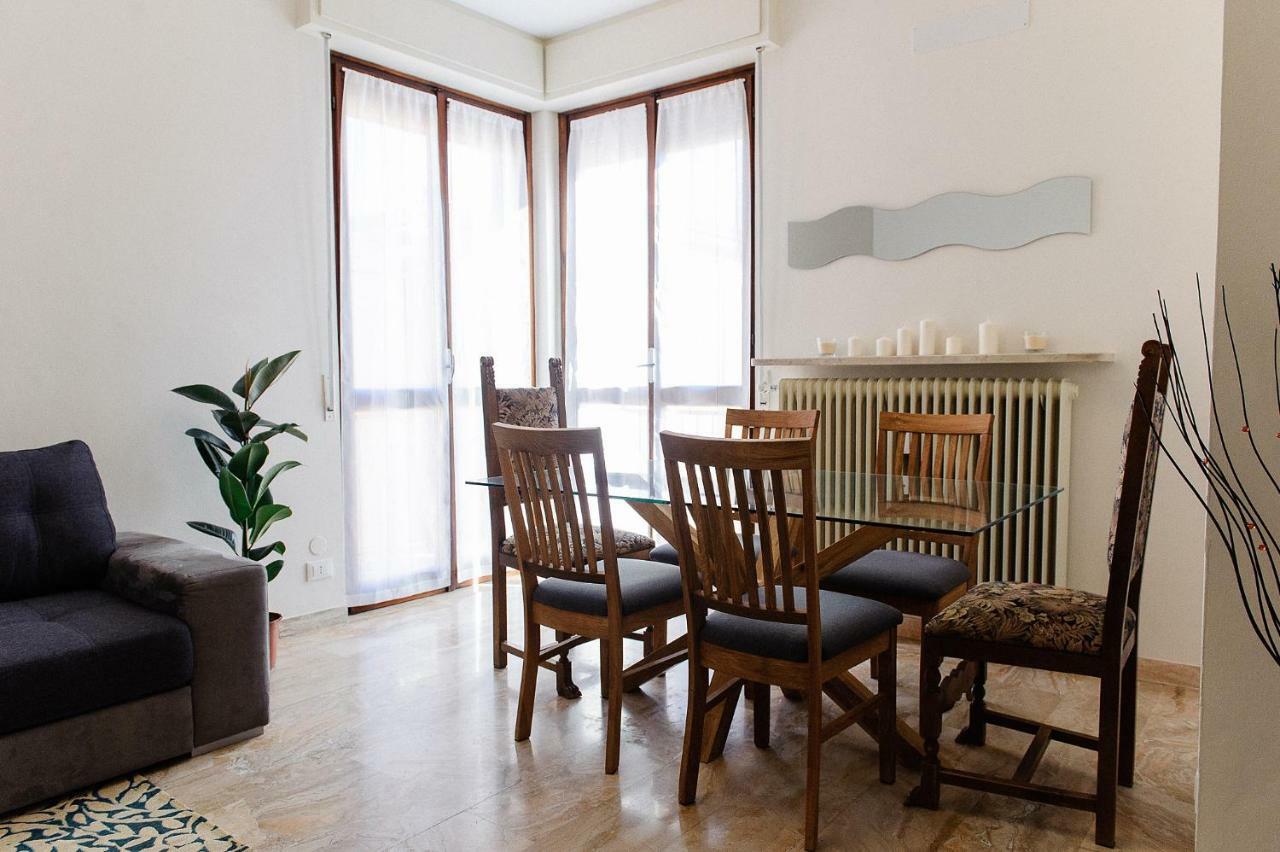 Apartamento Da Olga Desenzano del Garda Exterior foto